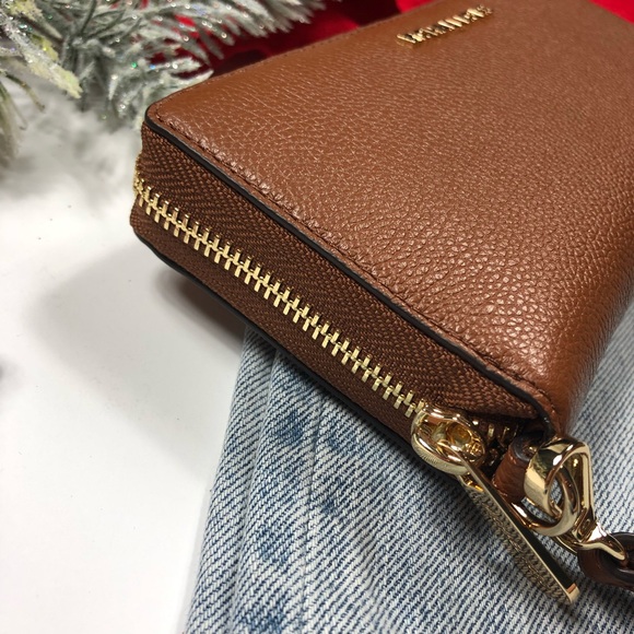 Michael Kors Jet Set Travel continental wallet - Picture 4 of 7